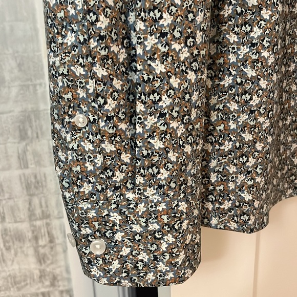 EUC Nordstrom Button Down Shirt - Picture 3 of 4